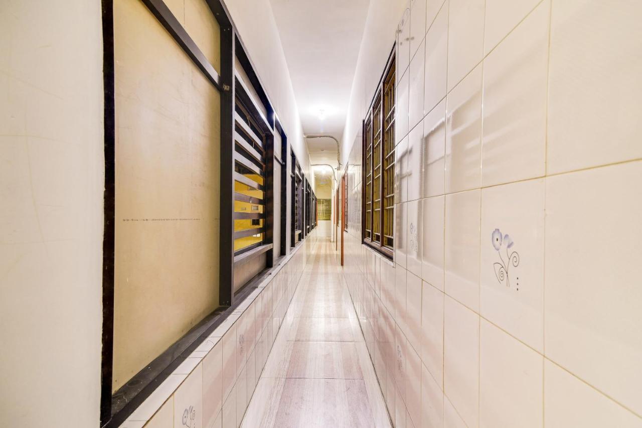 Spot On 63027 Slv Residency Hotel Tirupati Esterno foto
